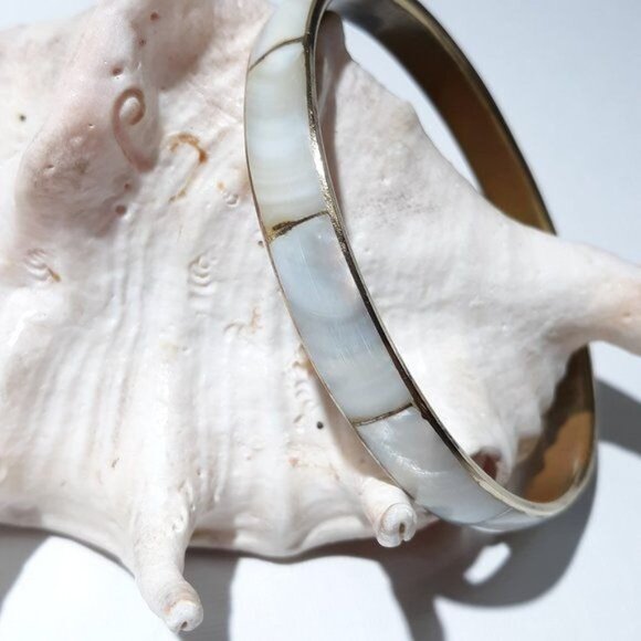 Mother of Pearl Inlay Brass Bangle Bracelet - Picture 1 of 7